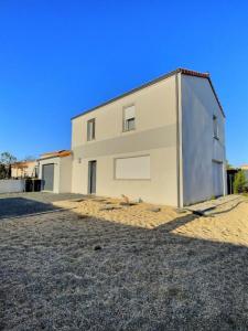 For sale Renaudiere SEVREMOINE 5 rooms 104 m2 Maine et loire (49450) photo 3