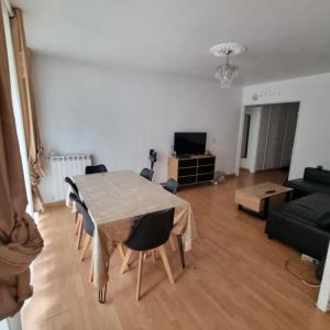 Acheter Appartement 56 m2 Villepinte