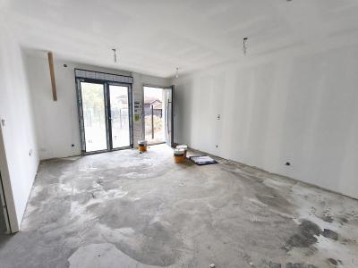 For sale Chalons-en-champagne CHALONS RIVE DROITE 2 rooms 41 m2 Marne (51000) photo 3