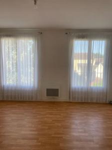 For rent Bornel 3 rooms 62 m2 Oise (60540) photo 1