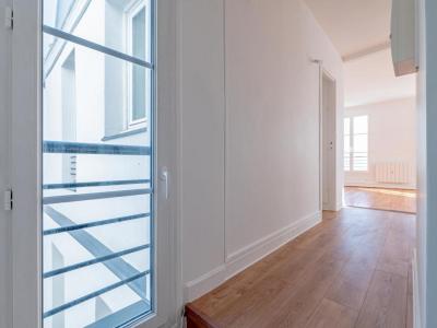 For sale Paris-3eme-arrondissement 4 rooms 66 m2 Paris (75003) photo 3