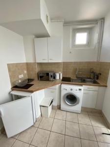 For rent Paris-15eme-arrondissement 1 room 30 m2 Paris (75015) photo 3