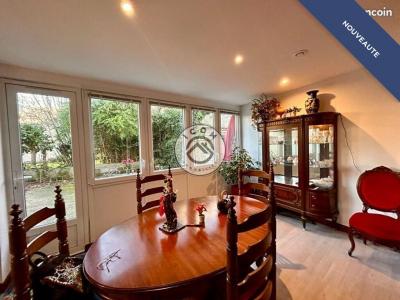 For sale Perigueux 3 rooms 69 m2 Dordogne (24000) photo 0