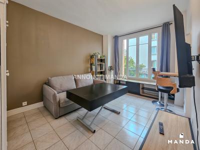 For rent Asnieres-sur-seine 1 room 21 m2 Hauts de Seine (92600) photo 0