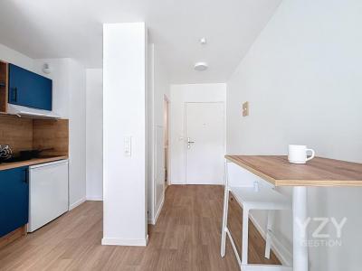 For rent Ponts-de-ce 1 room 24 m2 Maine et loire (49130) photo 1