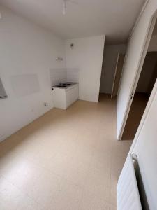 For rent Rouen 3 rooms 78 m2 Seine maritime (76000) photo 2