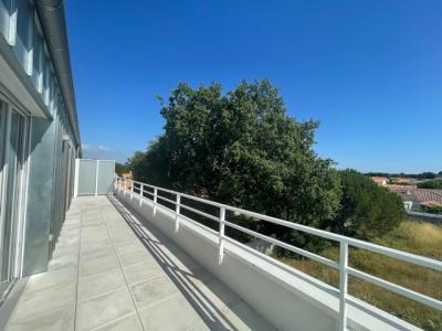 For rent Sables-d'olonne 3 rooms 67 m2 Vendee (85100) photo 0