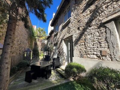 For sale Saint-etienne 6 rooms 232 m2 Loire (42000) photo 2
