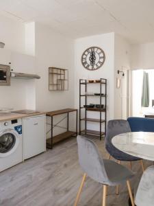 For rent Nantes 2 rooms 35 m2 Loire atlantique (44000) photo 2