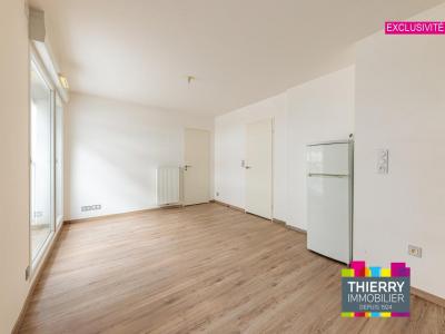 For sale Nantes 2 rooms 43 m2 Loire atlantique (44100) photo 3