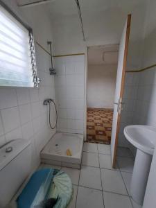 For rent Schoelcher 5 rooms 101 m2 Martinique (97233) photo 3