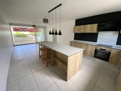 For sale Lamentin 3 rooms 85 m2 Martinique (97232) photo 2