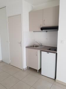 For rent Craponne 1 room 30 m2 Rhone (69290) photo 0