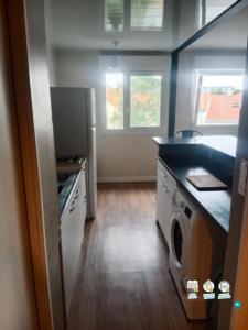 For rent Cholet 2 rooms 42 m2 Maine et loire (49300) photo 3