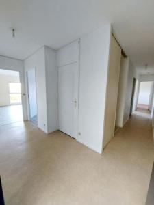 For sale Bourges 3 rooms 70 m2 Cher (18000) photo 1