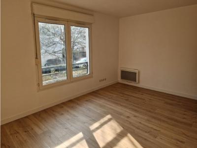 Louer Appartement 32 m2 Boussy-saint-antoine