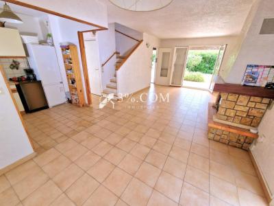 For sale Frejus 4 rooms 85 m2 Var (83600) photo 2