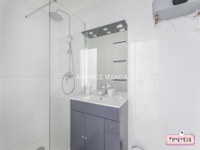 For rent Marseille-1er-arrondissement 2 rooms 42 m2 Bouches du Rhone (13001) photo 2