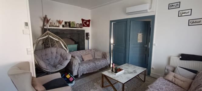 For sale Perigueux 4 rooms 90 m2 Dordogne (24000) photo 2