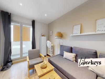 For sale Lyon-9eme-arrondissement 6 rooms 117 m2 Rhone (69009) photo 2