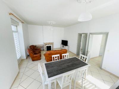 For rent Sainte-helene 4 rooms 105 m2 Gironde (33480) photo 0