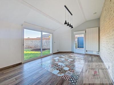 Louer Maison Estouches 1092 euros