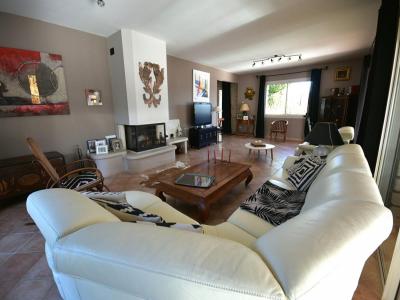 Acheter Prestige 460 m2 Uzes