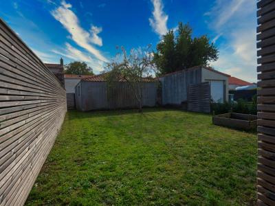 For sale Pallet 4 rooms 68 m2 Loire atlantique (44330) photo 1