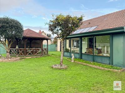 For sale Fleche 6 rooms 141 m2 Sarthe (72200) photo 3