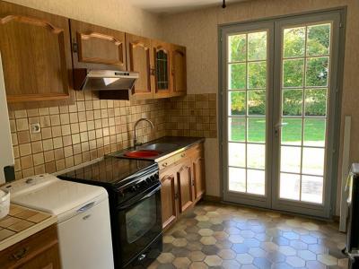 For sale Verneusses 4 rooms 88 m2 Eure (27390) photo 3