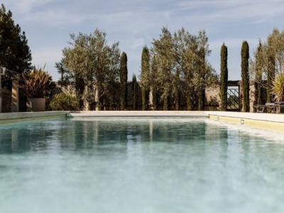 For sale Pont-saint-esprit 16 rooms 600 m2 Gard (30130) photo 0