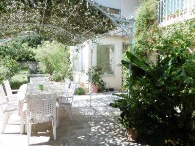 For sale Bagnols-sur-ceze 9 rooms 195 m2 Gard (30200) photo 2