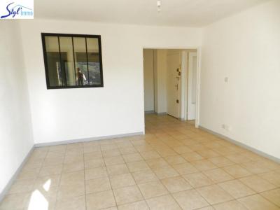 Acheter Appartement 79 m2 Pont-eveque