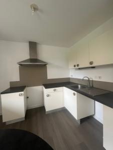 For rent Rouen 3 rooms 61 m2 Seine maritime (76000) photo 2