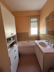 For rent Creusot 2 rooms 53 m2 Saone et loire (71200) photo 3