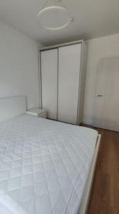 Louer Appartement Paris-19eme-arrondissement 930 euros