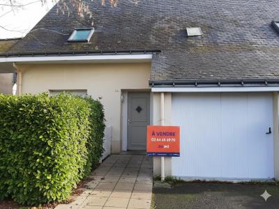 For sale Beaufort-en-vallee 4 rooms 91 m2 Maine et loire (49250) photo 0
