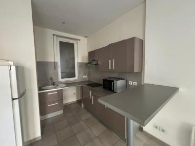 Louer Appartement 49 m2 Marseille-2eme-arrondissement