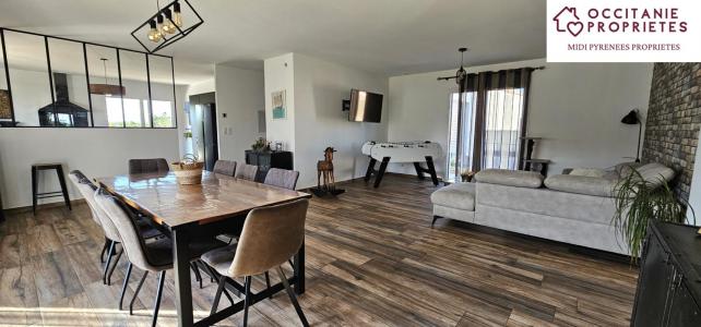 For sale Saverdun 5 rooms 120 m2 Ariege (09700) photo 1