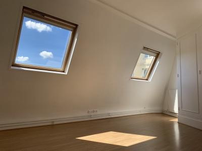 For rent Paris-8eme-arrondissement 1 room 27 m2 Paris (75008) photo 2