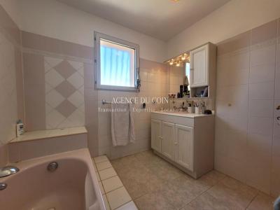 For sale Muy 5 rooms 123 m2 Var (83490) photo 4