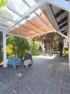 For sale Trois-ilets 13 rooms 143 m2 Martinique (97229) photo 4
