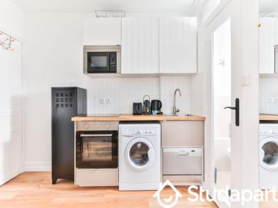 For rent Paris 1 room 15 m2 Paris (75000) photo 1