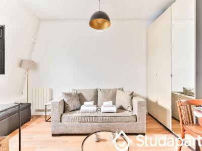 For rent Paris 1 room 15 m2 Paris (75000) photo 2
