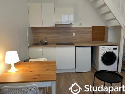For rent Reims 2 rooms 28 m2 Marne (51100) photo 1