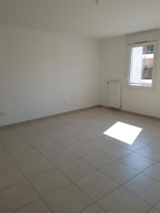 For rent Craponne 1 room 40 m2 Rhone (69290) photo 2