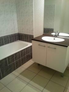 Louer Appartement Francheville 703 euros