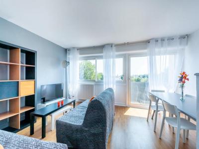 For rent Pessac 1 room 20 m2 Gironde (33600) photo 2