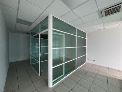 Acheter Bureau Baie-mahault 2170 euros