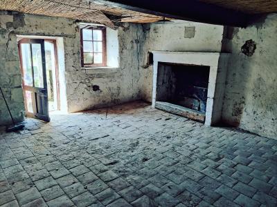 For sale Thure 4 rooms 82 m2 Vienne (86540) photo 0